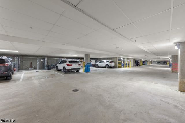 6110 Veterans Dr 6110, Rockaway Twp., NJ 07885