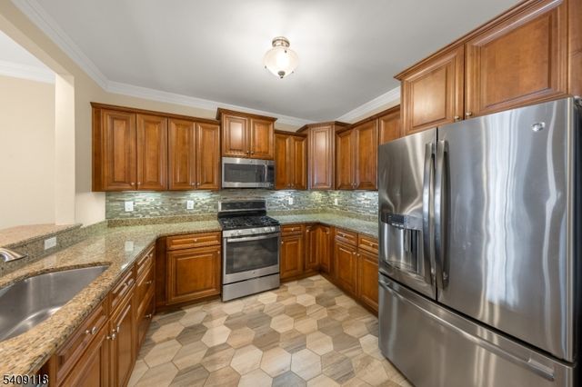 6110 Veterans Dr 6110, Rockaway Twp., NJ 07885