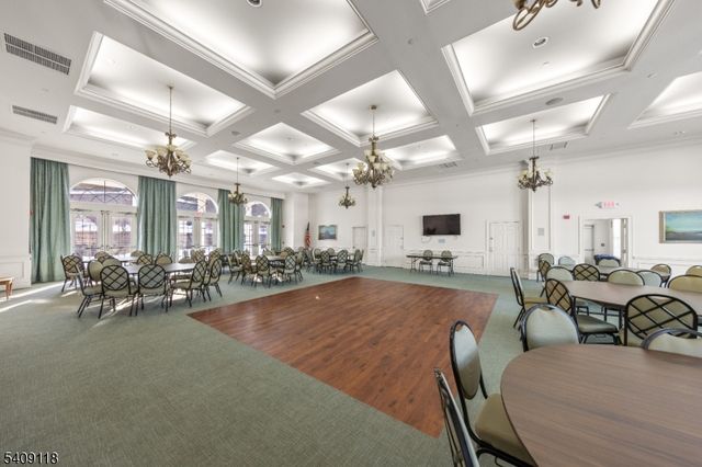 6110 Veterans Dr 6110, Rockaway Twp., NJ 07885