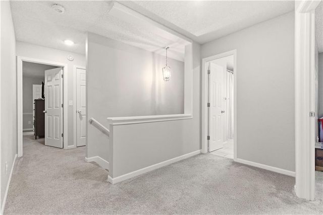 1701 E Sheridan Bridge Lane, Olathe, KS 66062