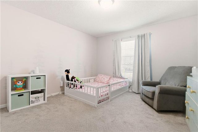 1701 E Sheridan Bridge Lane, Olathe, KS 66062