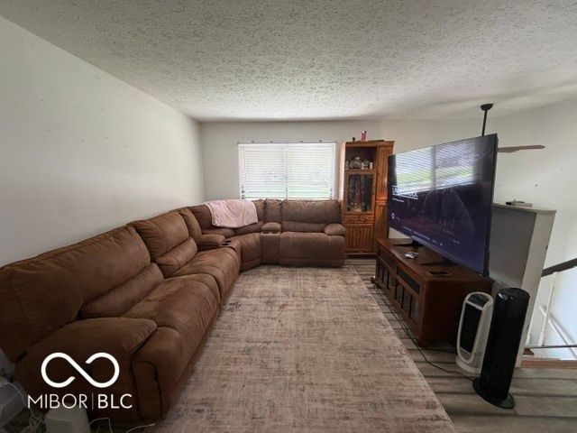 971 Rolling Hill Road, Greenwood, IN 46142