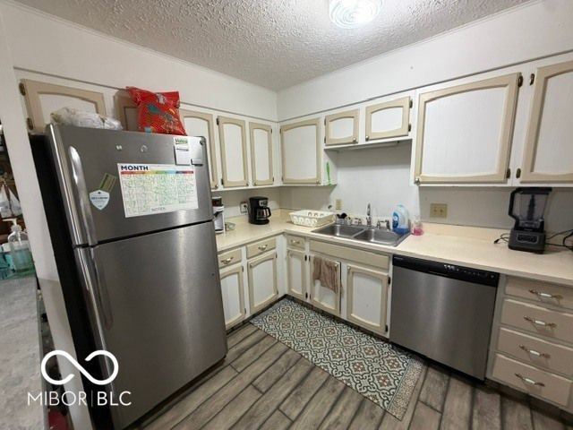 971 Rolling Hill Road, Greenwood, IN 46142