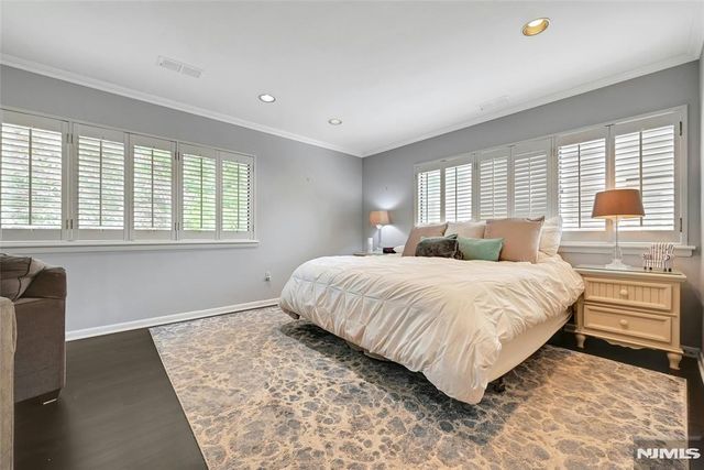 211 Yorktowne Court 211F, Twp Of Washington, NJ 07676