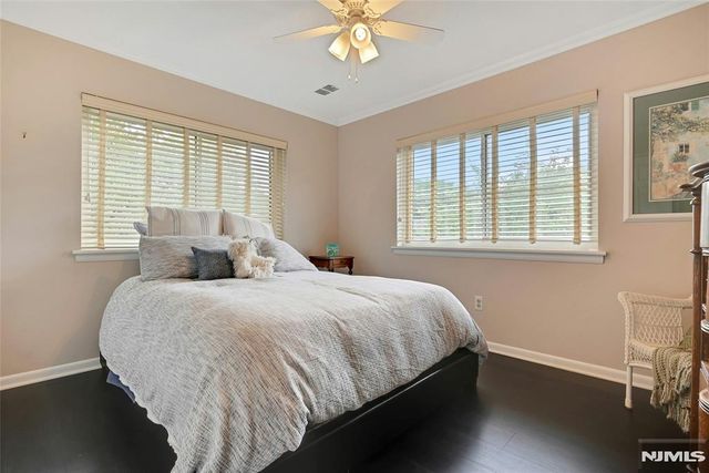 211 Yorktowne Court 211F, Twp Of Washington, NJ 07676