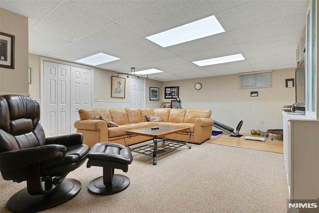 211 Yorktowne Court 211F, Twp Of Washington, NJ 07676