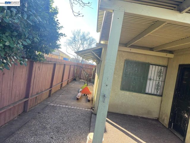 2113 Pyrenees Ave, Stockton, CA 95210