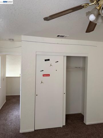 2113 Pyrenees Ave, Stockton, CA 95210
