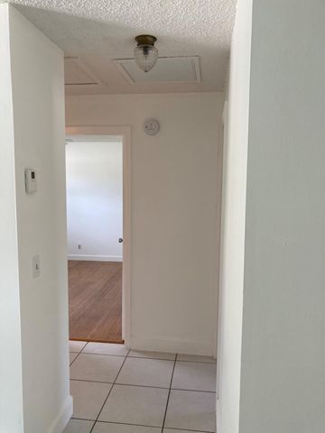 9627 SE Crest Court, Hobe Sound, FL 33455