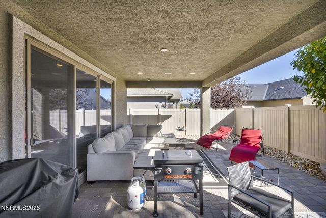 607 Riverbed Circle, Reno, NV 89521
