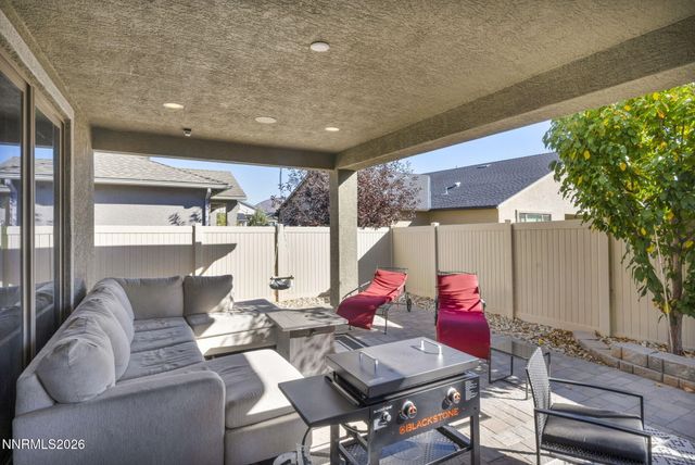 607 Riverbed Circle, Reno, NV 89521