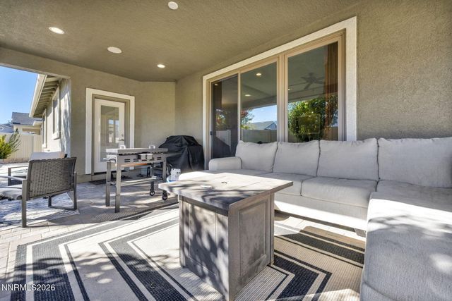 607 Riverbed Circle, Reno, NV 89521
