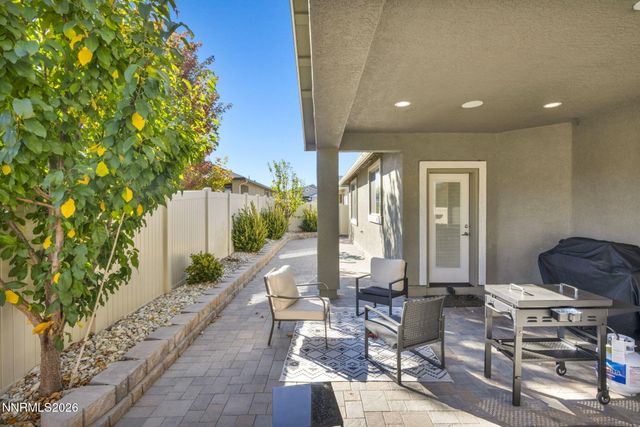 607 Riverbed Circle, Reno, NV 89521