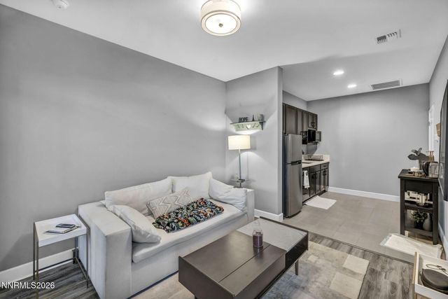 607 Riverbed Circle, Reno, NV 89521