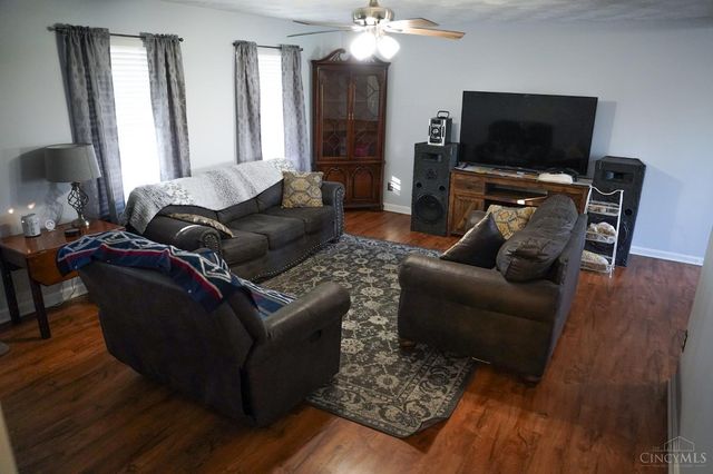 7249 Fairground Road, Blanchester, OH 45107