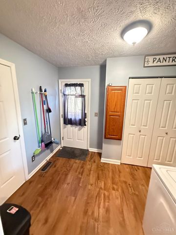 7249 Fairground Road, Blanchester, OH 45107