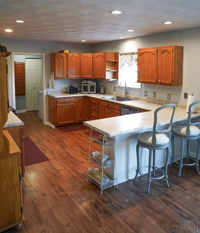 7249 Fairground Road, Blanchester, OH 45107