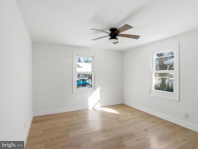 5600 PATRICK HENRY DR, Baltimore, MD 21225