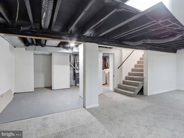 5600 PATRICK HENRY DR, Baltimore, MD 21225