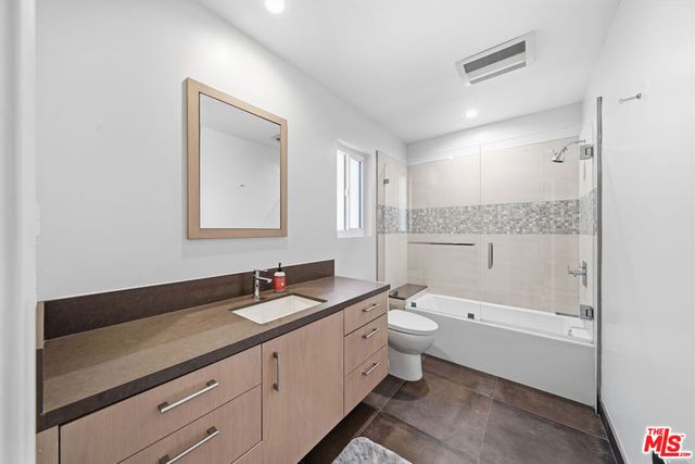 1342 Stanford Street 7, Santa Monica, CA 90404