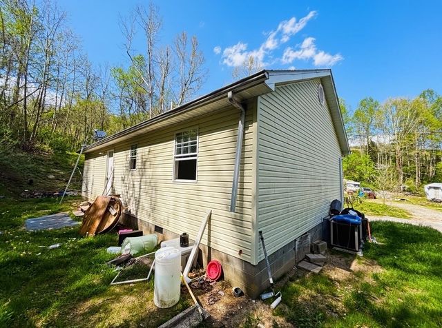 157 Township Rd 1207, Proctorville, OH 45669