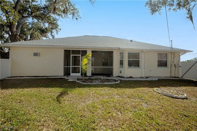 1345 Sheehan BLVD, Port Charlotte, FL 33952