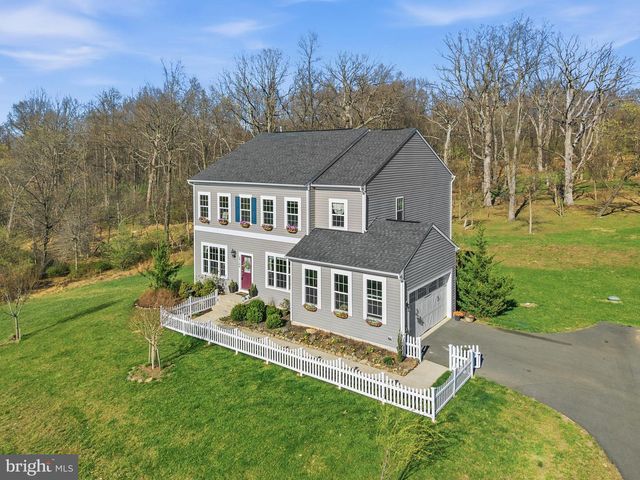 18184 PRESIDIO PL, Round Hill, VA 20141