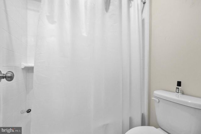 18184 PRESIDIO PL, Round Hill, VA 20141