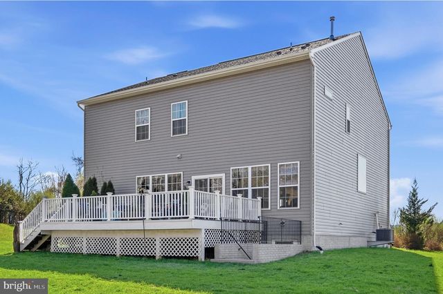 18184 PRESIDIO PL, Round Hill, VA 20141