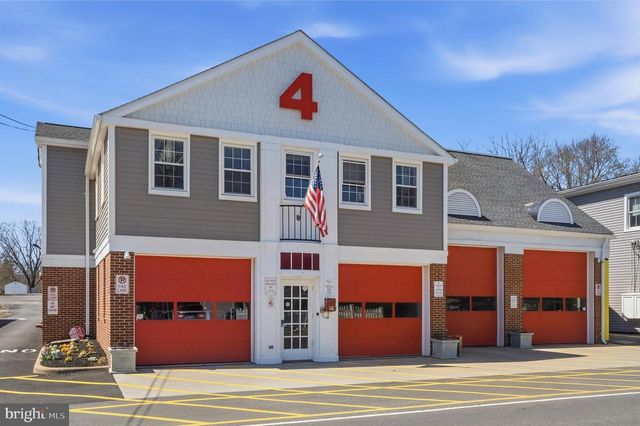 18184 PRESIDIO PL, Round Hill, VA 20141