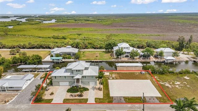 24216 YACHT CLUB BOULEVARD, Punta Gorda, FL 33955