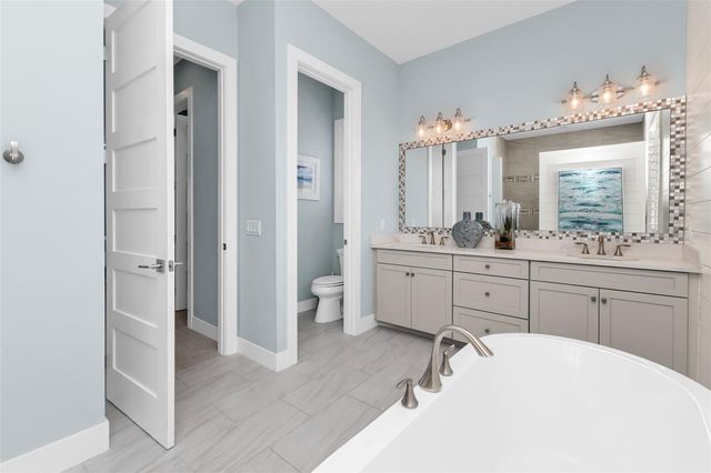 24216 YACHT CLUB BOULEVARD, Punta Gorda, FL 33955