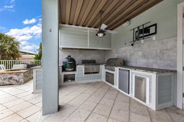 24216 YACHT CLUB BOULEVARD, Punta Gorda, FL 33955
