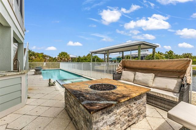 24216 YACHT CLUB BOULEVARD, Punta Gorda, FL 33955