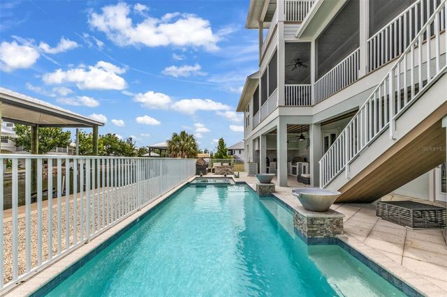 24216 YACHT CLUB BOULEVARD, Punta Gorda, FL 33955