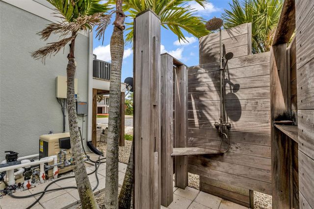 24216 YACHT CLUB BOULEVARD, Punta Gorda, FL 33955