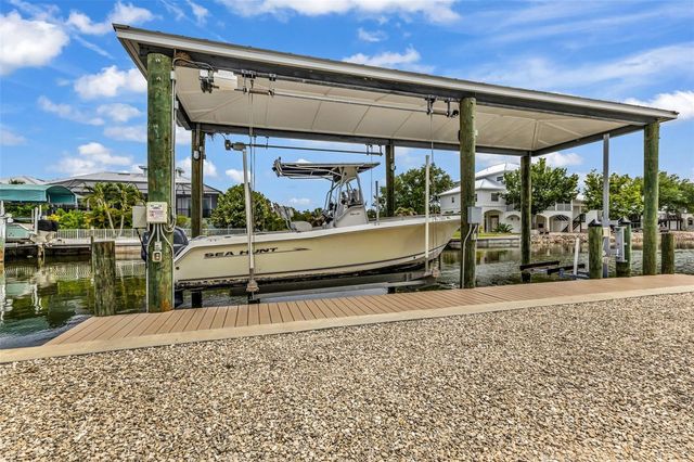 24216 YACHT CLUB BOULEVARD, Punta Gorda, FL 33955