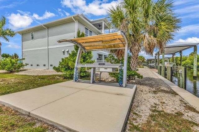 24216 YACHT CLUB BOULEVARD, Punta Gorda, FL 33955
