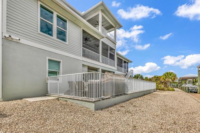 24216 YACHT CLUB BOULEVARD, Punta Gorda, FL 33955
