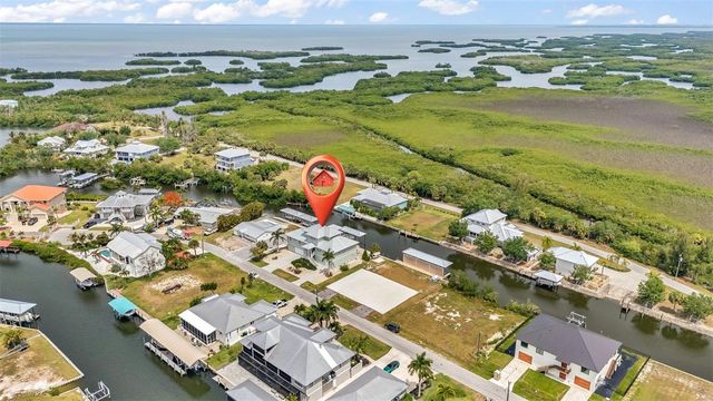 24216 YACHT CLUB BOULEVARD, Punta Gorda, FL 33955