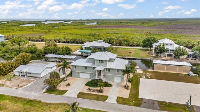 24216 YACHT CLUB BOULEVARD, Punta Gorda, FL 33955