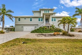 24216 YACHT CLUB BOULEVARD, Punta Gorda, FL 33955