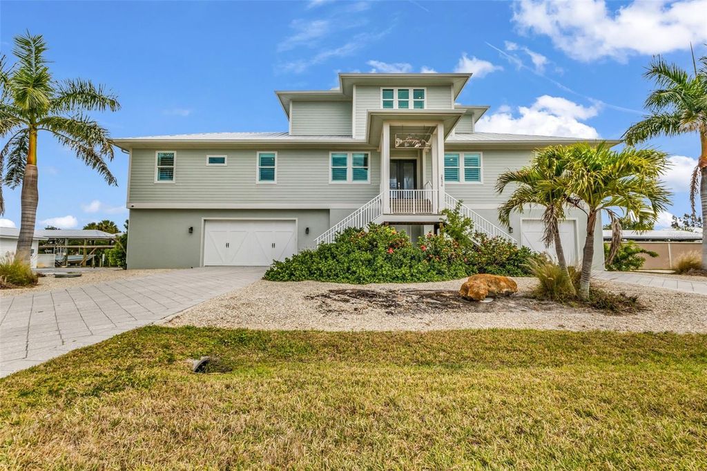 24216 YACHT CLUB BOULEVARD, Punta Gorda, FL 33955