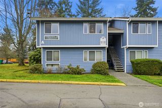 4122 212th Street SW #A201, Mountlake Terrace, WA 98043