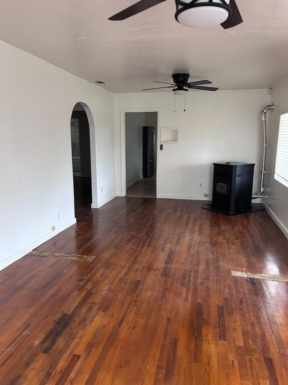 Image 2 of property listing at 10431 S Bethel Avenue, Selma, CA 93662