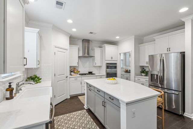 421 Woodland Shores Road, Charleston, SC 29412