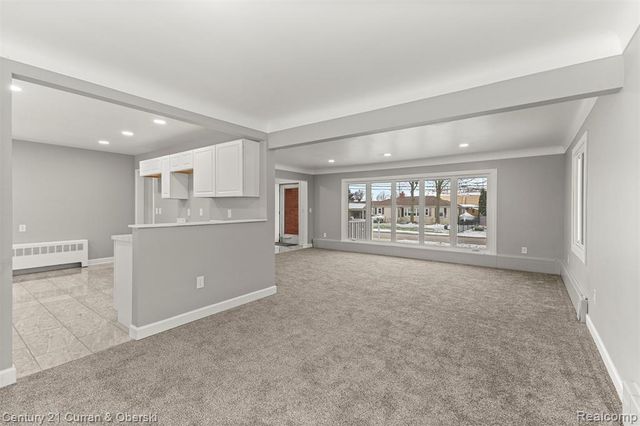 30631 Bayview Drive, Gibraltar, MI 48173