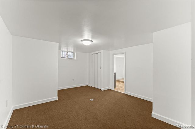 30631 Bayview Drive, Gibraltar, MI 48173