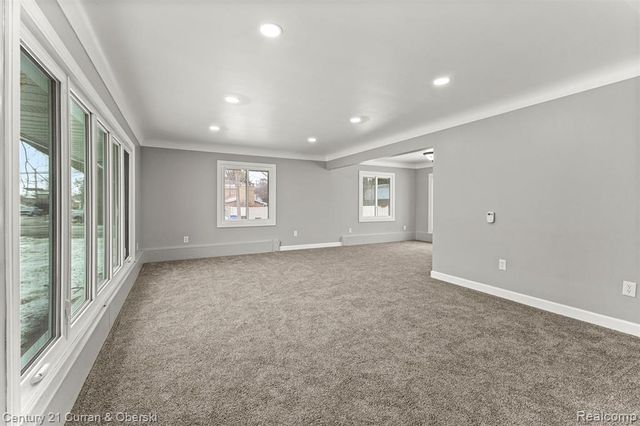 30631 Bayview Drive, Gibraltar, MI 48173