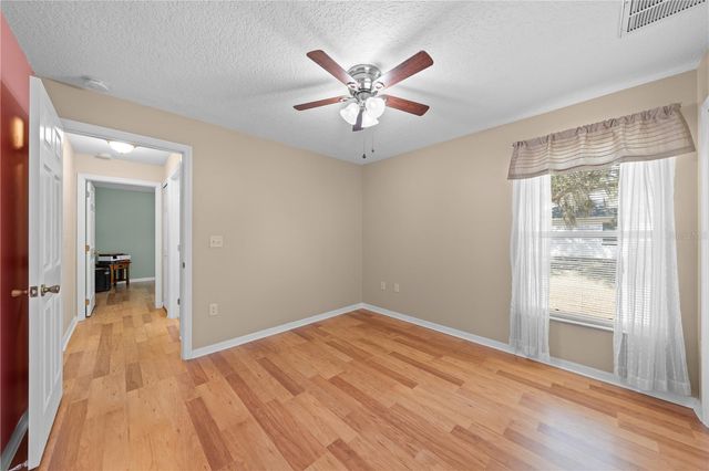 6351 OAK SHORE DRIVE DRIVE, St Cloud, FL 34771